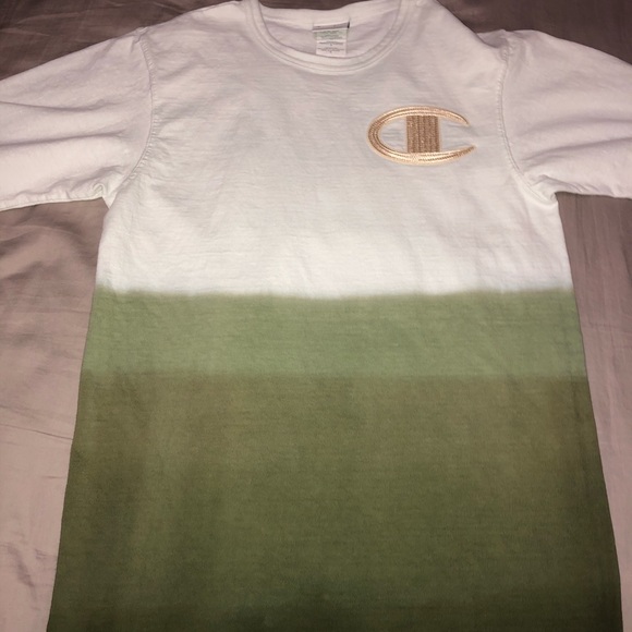 Champion tee - Picture 1 of 1